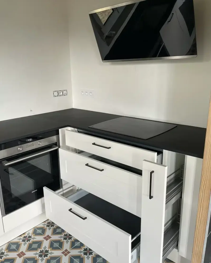 Réalisation cuisine, EMA Pose, menuisier agenceur, à Naisey-les-Granges