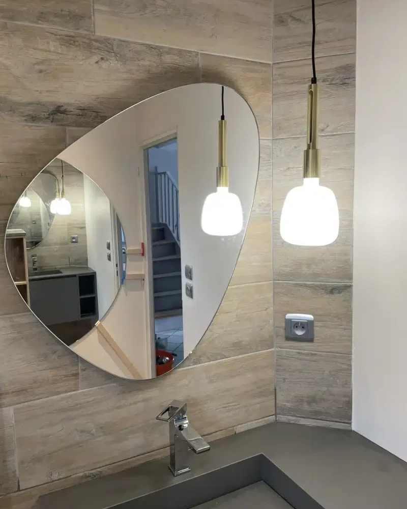 Réalisation salle de bains, EMA Pose, menuisier agenceur, à Naisey-les-Granges